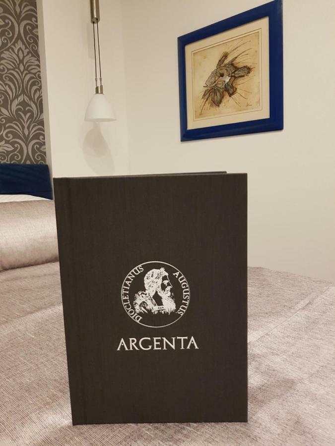 Argenta Luxury Room Split Exterior photo