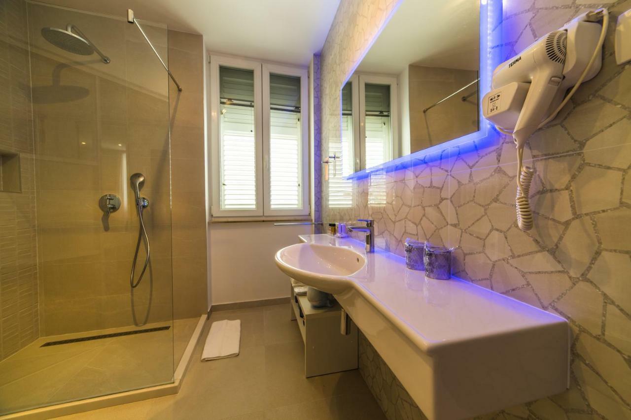Argenta Luxury Room Split Exterior photo